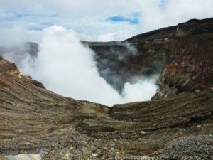 新燃岳(霧島山)が噴火した模様です:火山灰にご注意を!