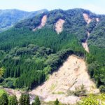【大分県中津市】土砂崩れで住人6人安否不明:土砂崩れの予兆とは?