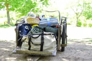 スーパーボランティア尾畠春夫さん:1100キロの旅を浜松で断念!その理由とは?