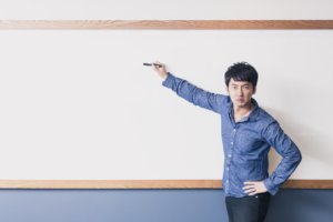 経歴詐称:東大卒カリスマ起業家中卒ニートの実態とは?