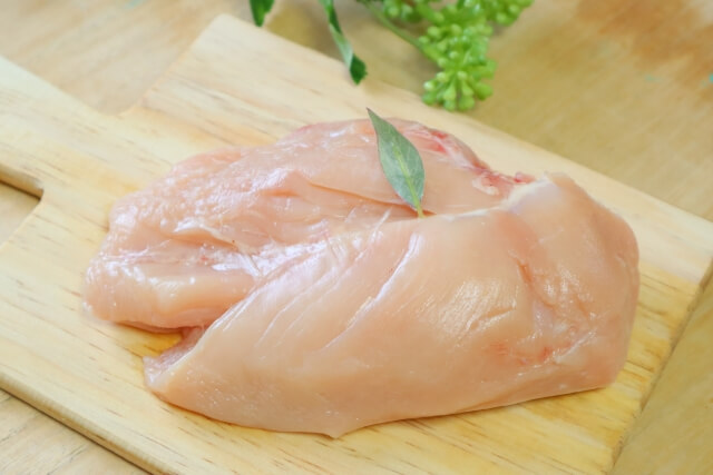 これ絶対やってみて！鶏むね肉を柔らかく美味しく食べる方法